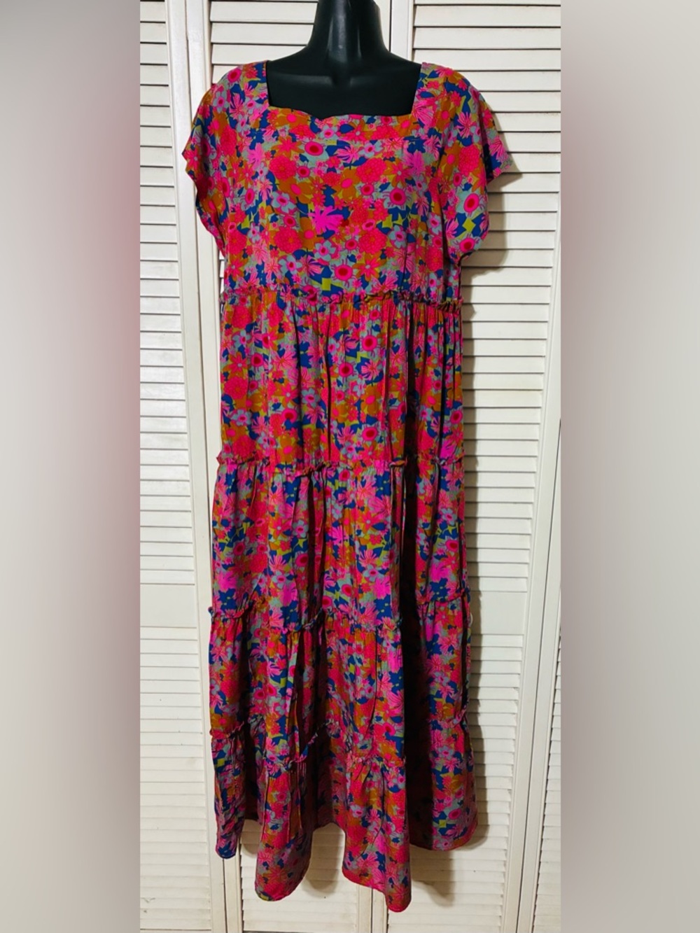 NATURAL LIFE Pink, Blue & Orange Floral maxi dress.  M